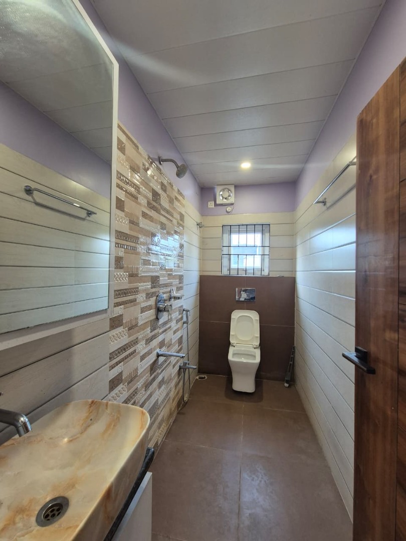 Semi Furnished 3bhk in Lachit Nagar, Guwahati, Assam, India for Rent